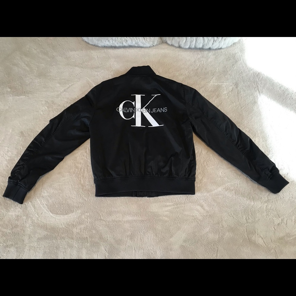 ‼️ SOLD ‼️ NWOT Calvin Klein Satin Bomber Jacket
